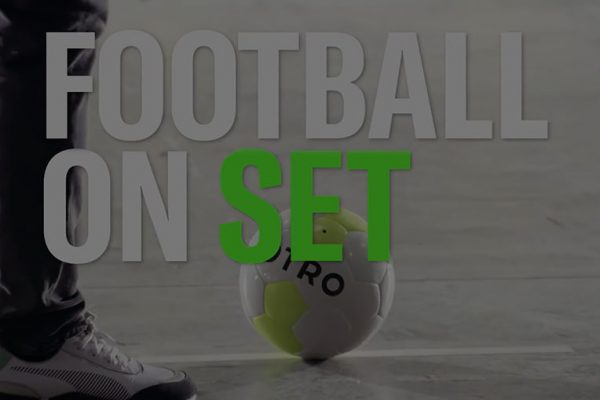 [OTRO] Football on set